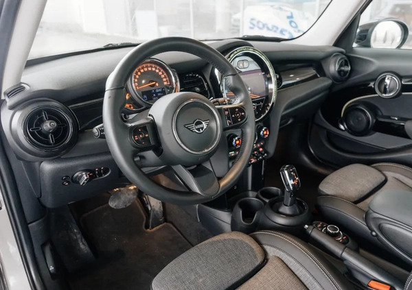 MINI Cooper cena 115900 przebieg: 18845, rok produkcji 2023 z Mielec małe 29